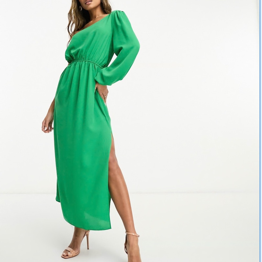 Green Asymmetrical One-Shoulder Dress - Picture 4 of 4